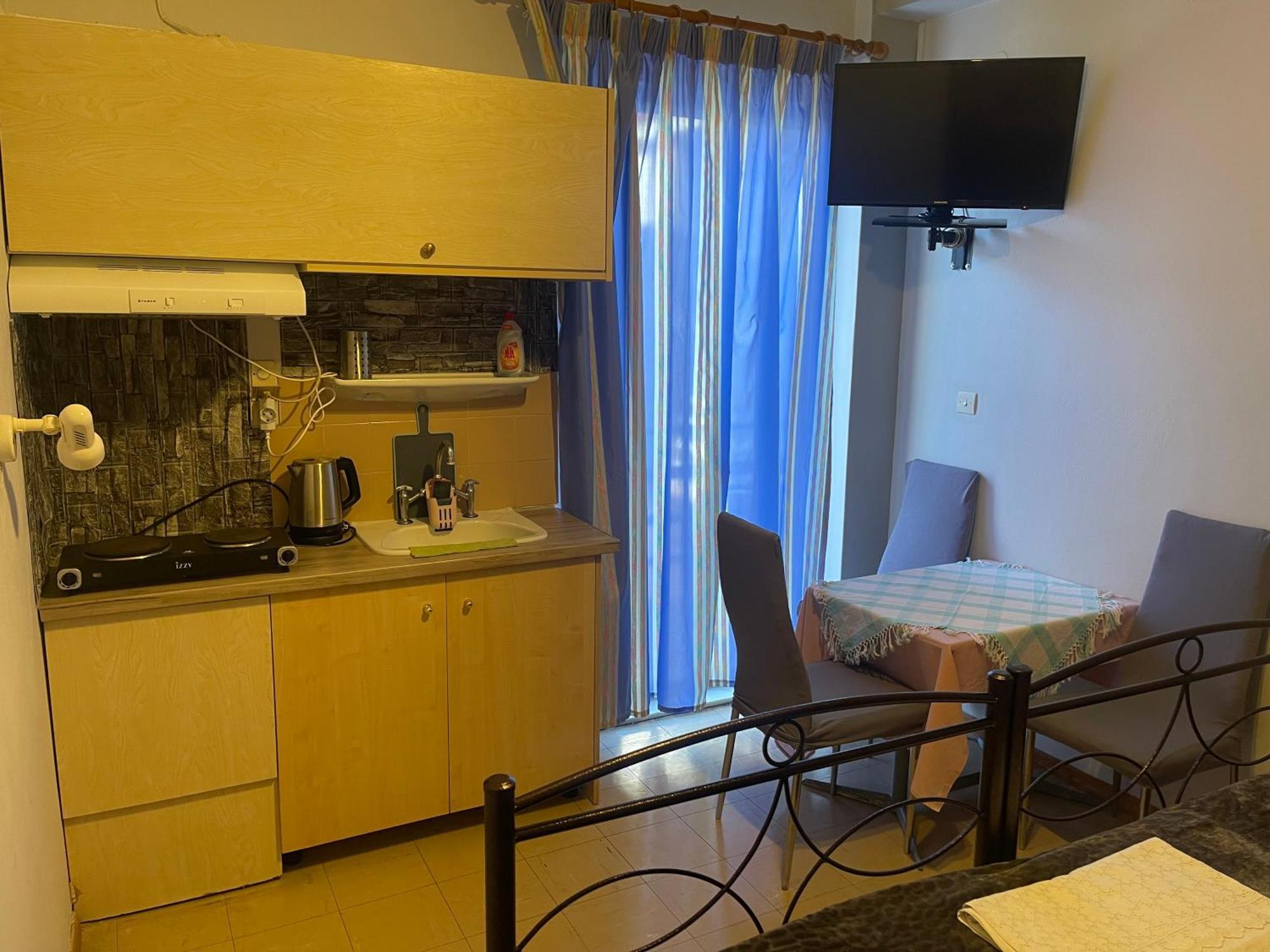 Pislis Rooms Kamena Vourla Exterior photo