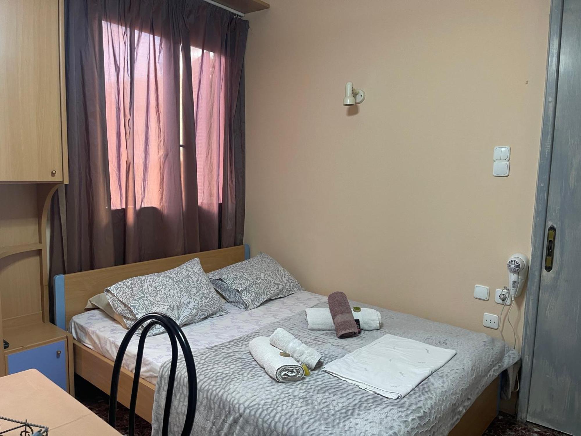 Pislis Rooms Kamena Vourla Exterior photo